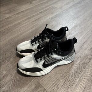 Nike Lunar Roam